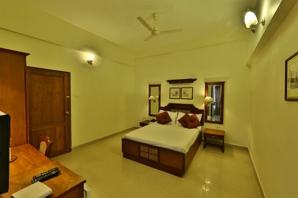 Hotel Fort Queen Kochi Екстериор снимка